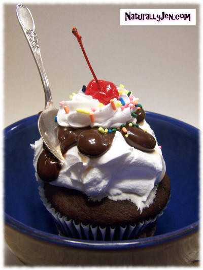 Hot Fudge Ice Cream Sunday Cup Cake Decorating